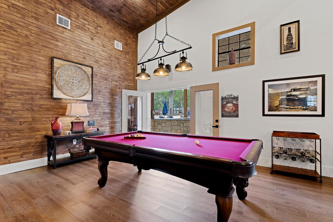 This image represents luxury advisors providing professional guidance for vacation rental owners and property managers. Experienced consultants help improve guest experience, optimize revenue management, and build successful luxury retreat properties through strategic planning and hospitality expertise.